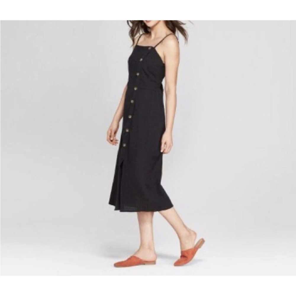 Black Midi Dress with Button Detail - Picture 4 of 9